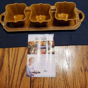 Temp-Tations By Tara Old World Appetizer Tray with 3 Ramekins...New In Open Box!